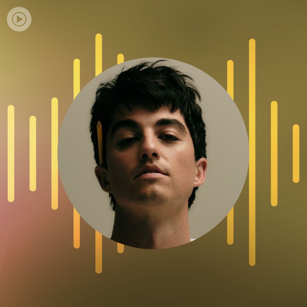 elijah-woods-radio-popular